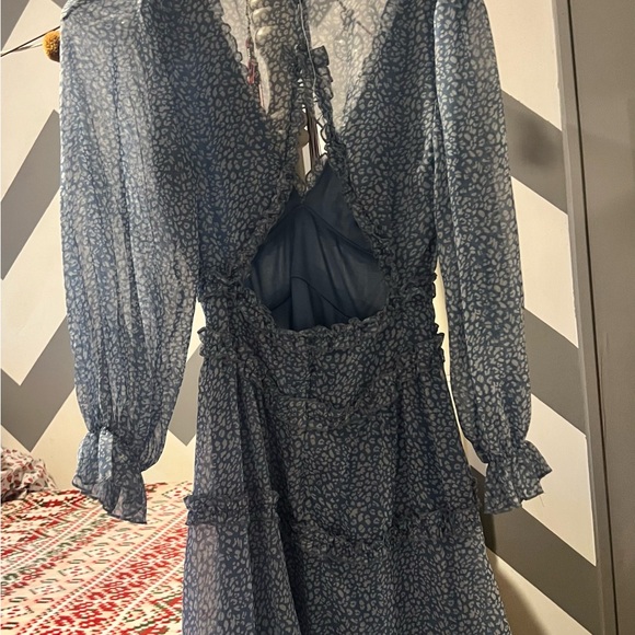 Dress - Picture 2 of 2